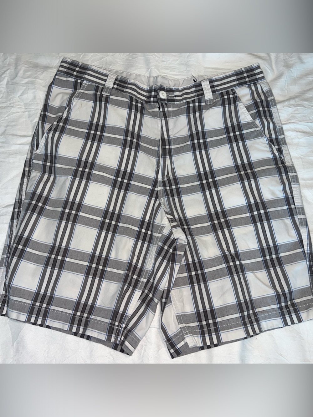 Faded Glory Black and White Plaid Men’s Shorts